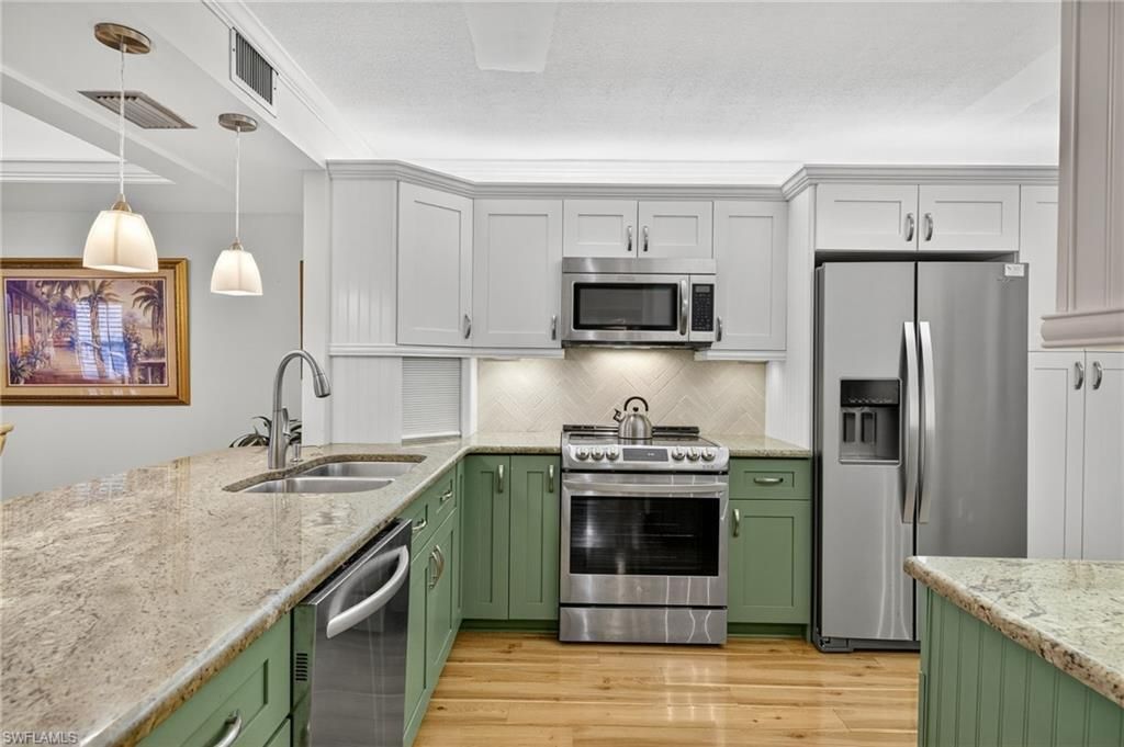 200 Periwinkle Way, Unit 232, Sanibel, FL 33957 Photo