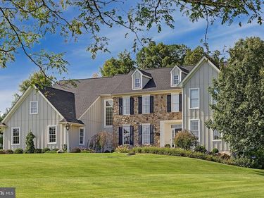 1102 BRIAR WAY, PERKASIE, PA 18944