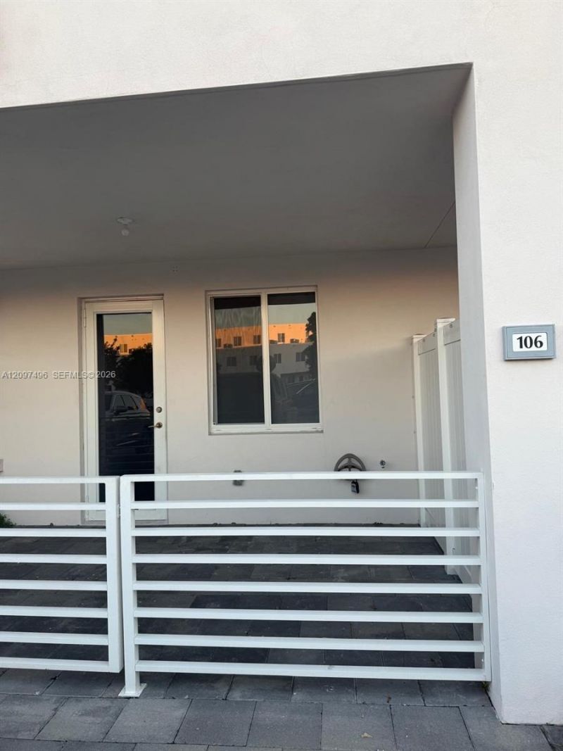 6455 NW 103rd Pl , Unit 106, Doral, FL 33178 Photo