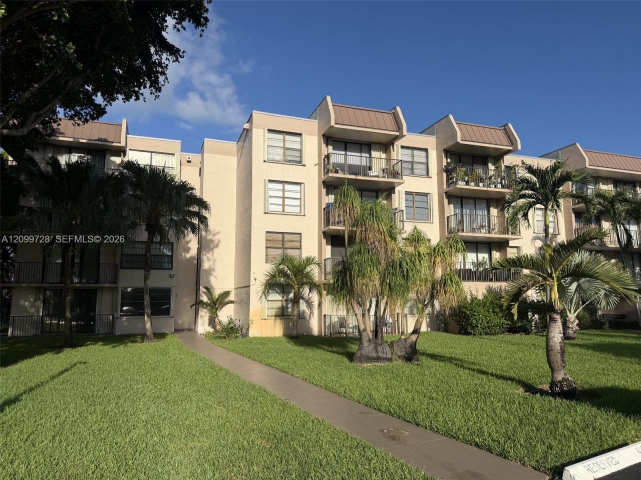 13020 SW 92nd Ave , Unit A411, Miami, FL 33176 Photo