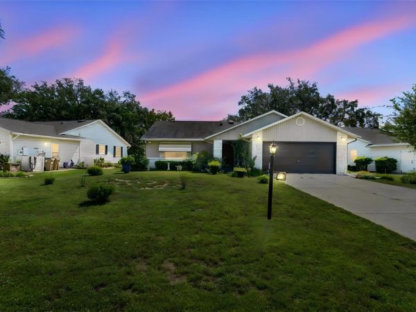803 DUNDEE CIRCLE , Unit 803, LEESBURG, FL 34788