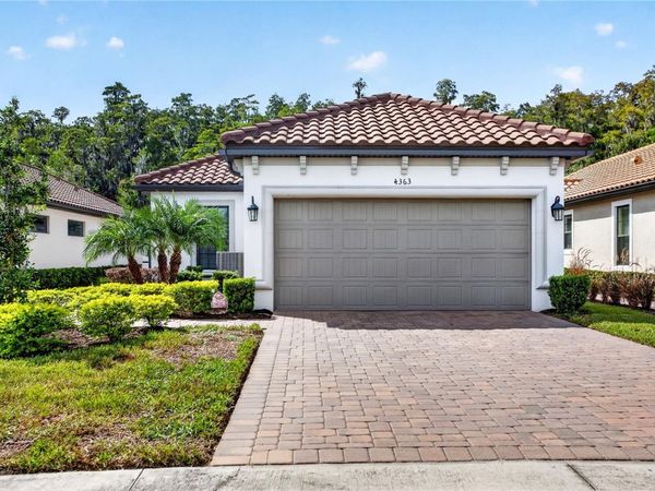 4363 CAIROLI COURT , WESLEY CHAPEL, FL 33543