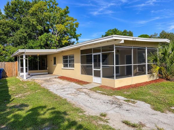10722 53RD AVENUE N, ST PETERSBURG, FL 33708