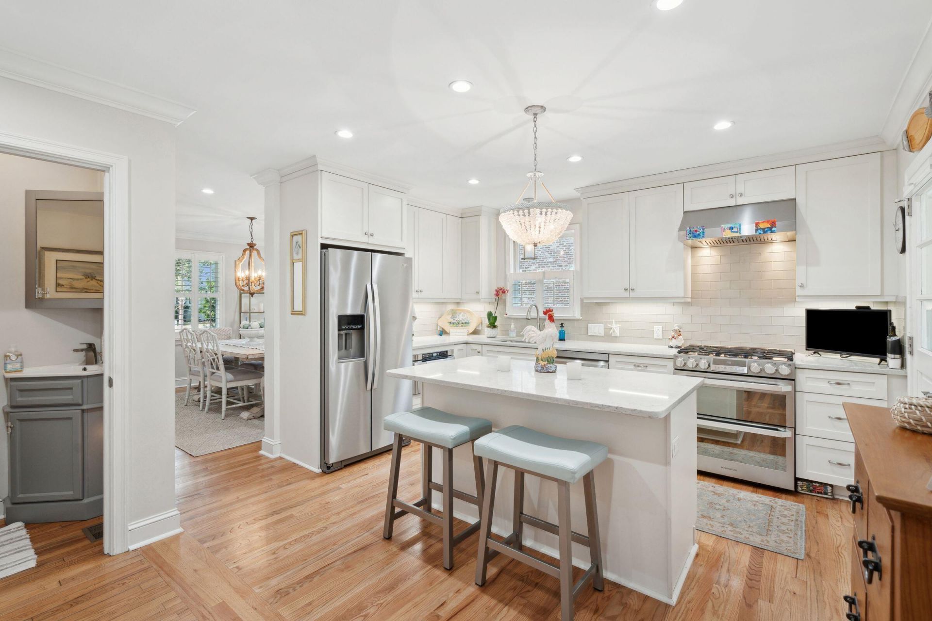 739 Pitt Street Photo 12