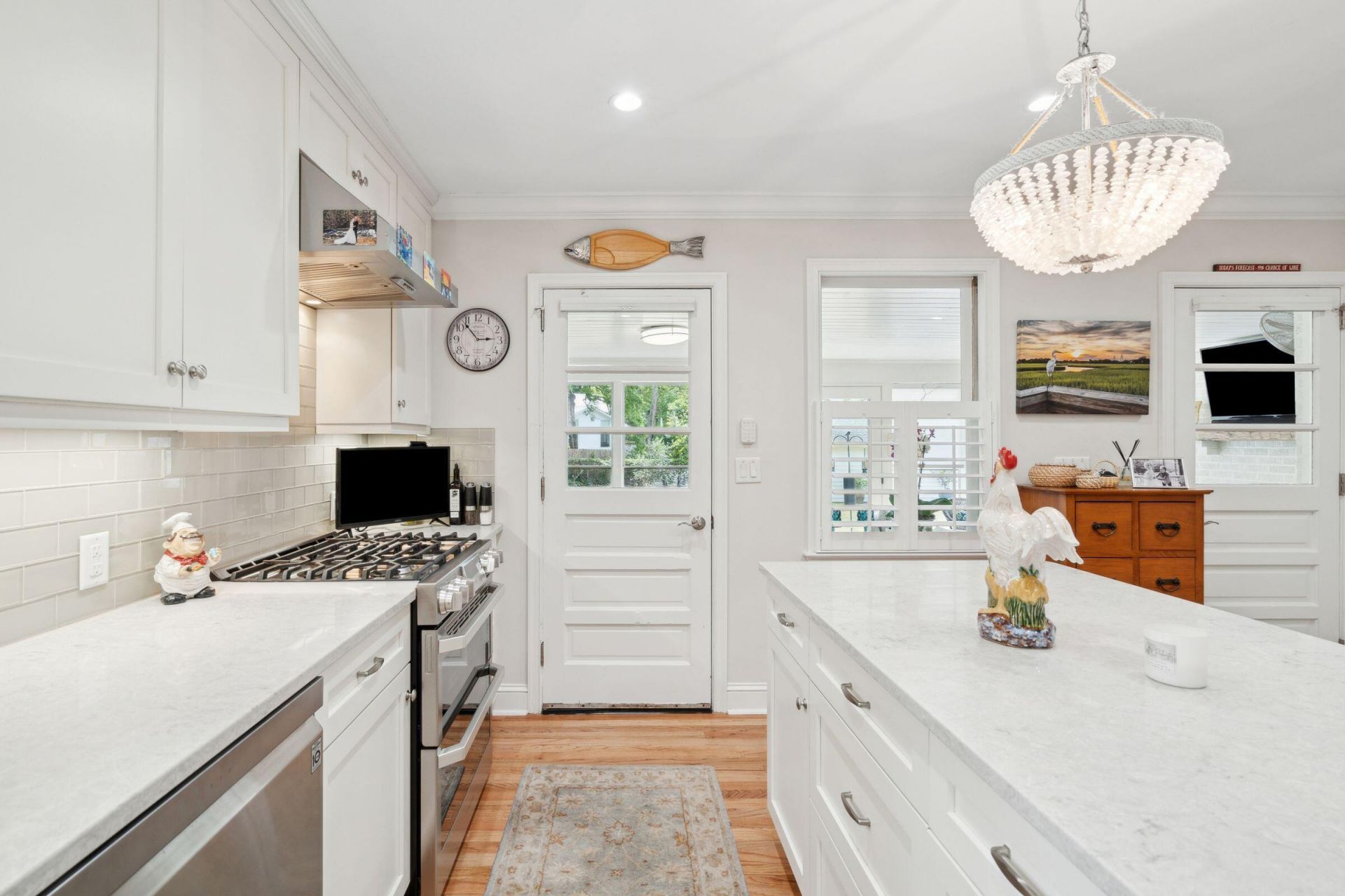 739 Pitt Street Photo 14