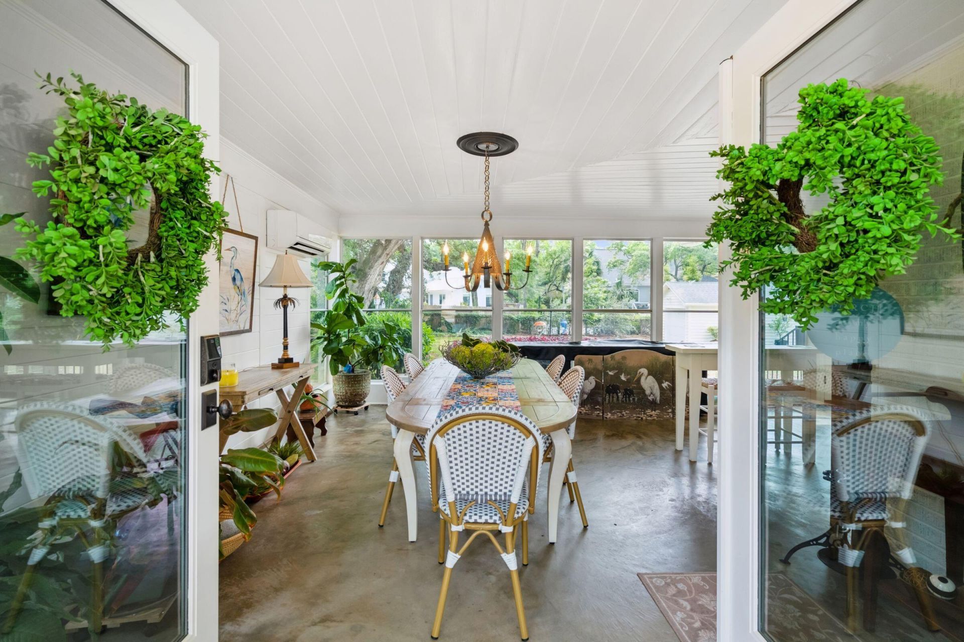 739 Pitt Street Photo 17