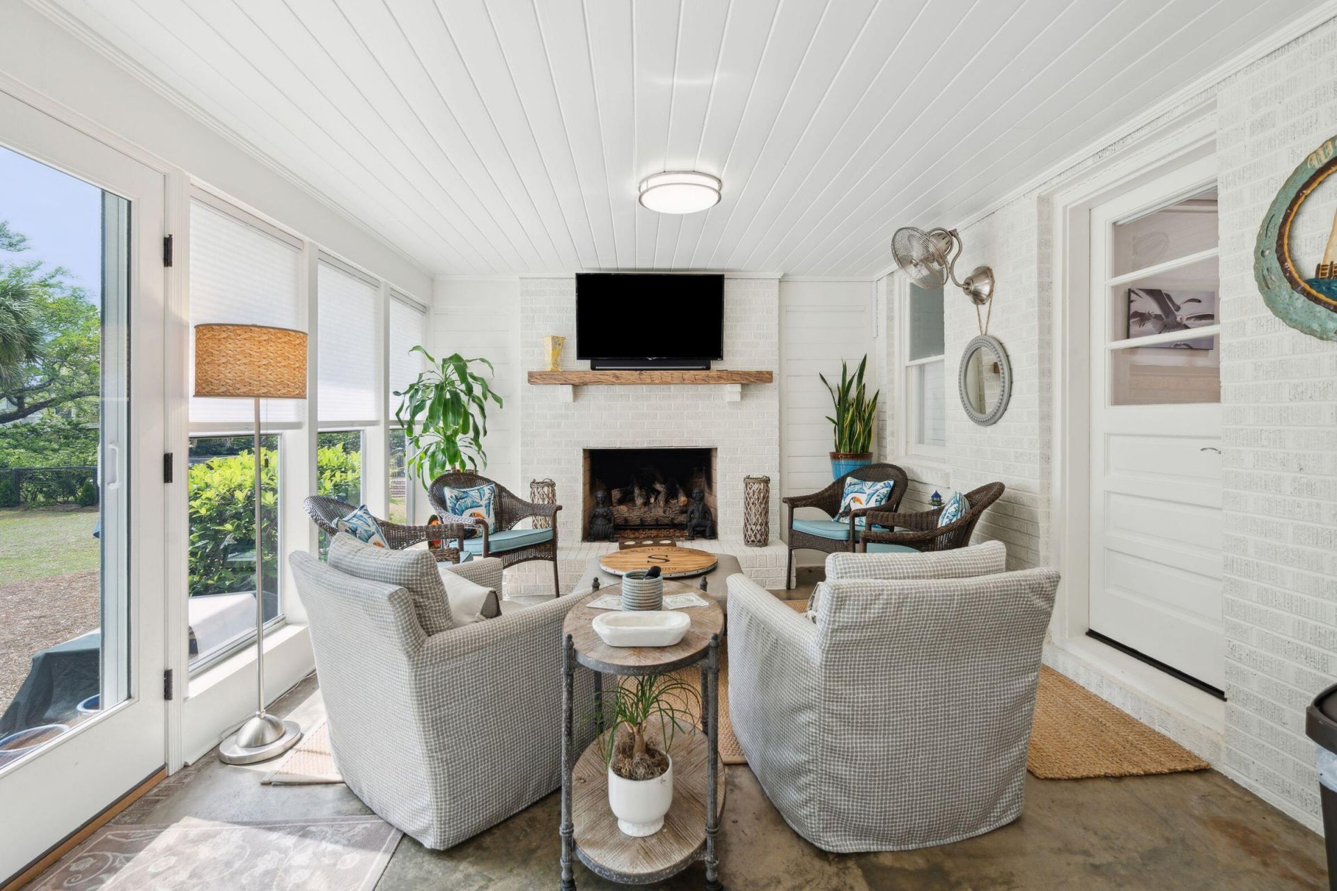 739 Pitt Street Photo 21