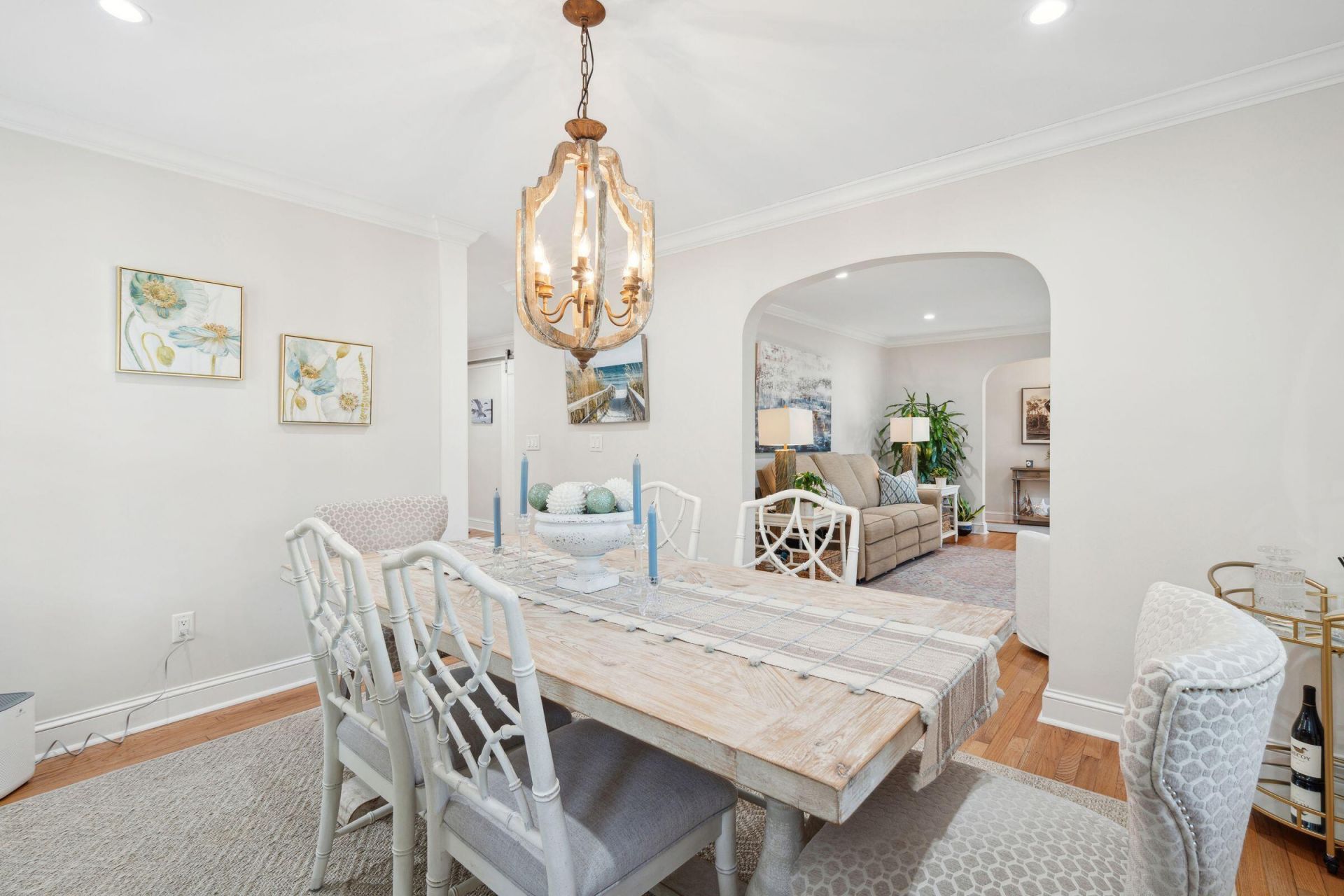739 Pitt Street Photo 9
