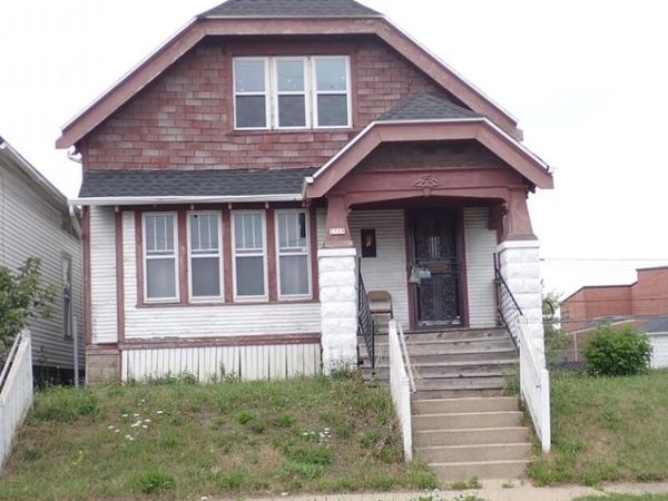 3719 N 20th STREET, Milwaukee, WI 53206
