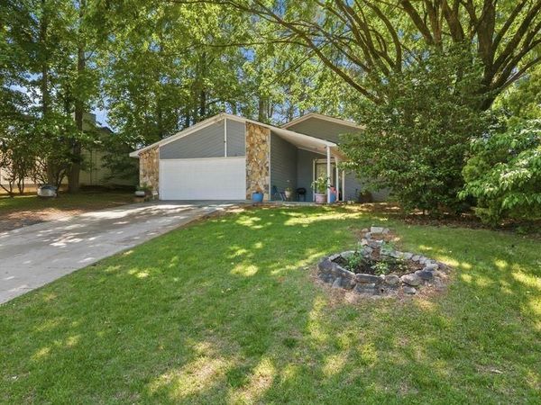 1462 Country Downs Drive , Norcross, GA 30093