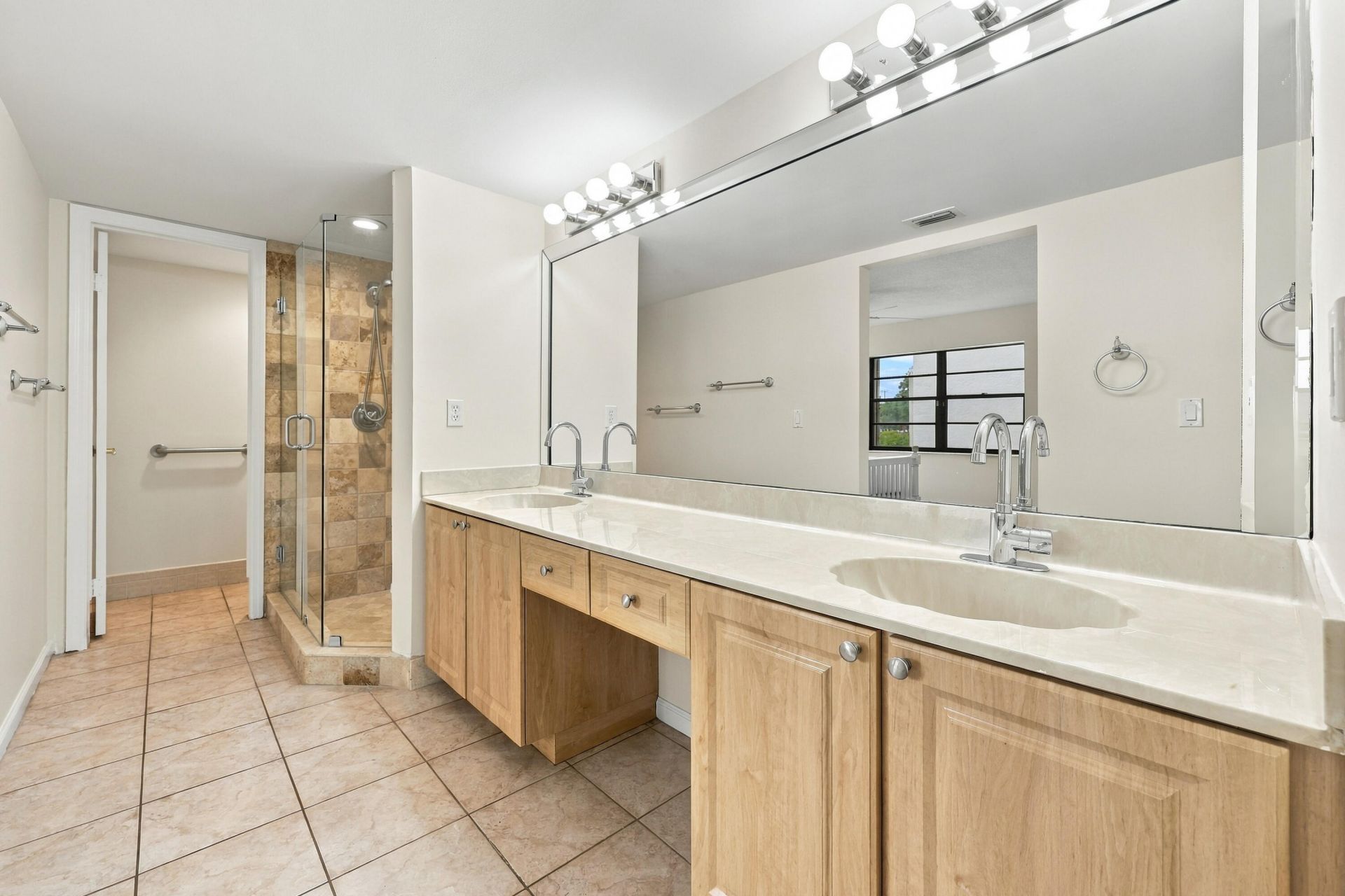 5851 Parkwalk Drive, Boynton Beach, FL 33472 Photo