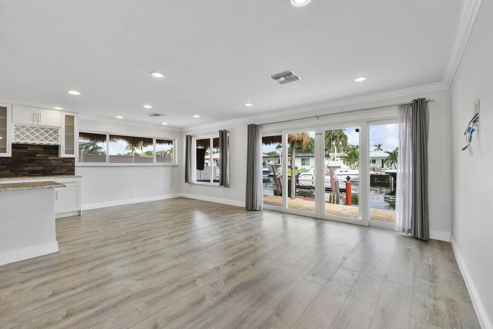 361 SE 9th Court, Pompano Beach, FL 33060 Photo