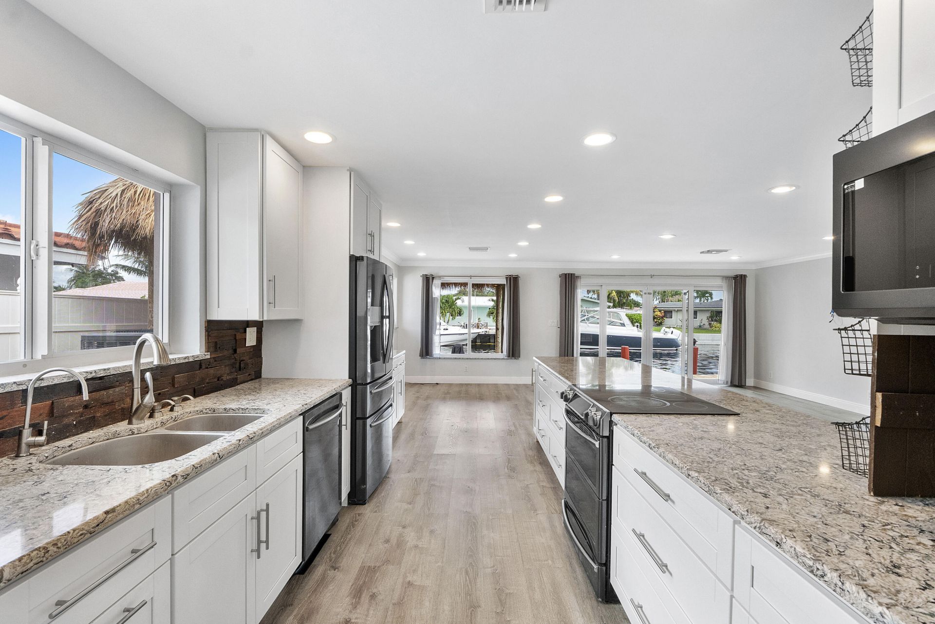 361 SE 9th Court, Pompano Beach, FL 33060 Photo
