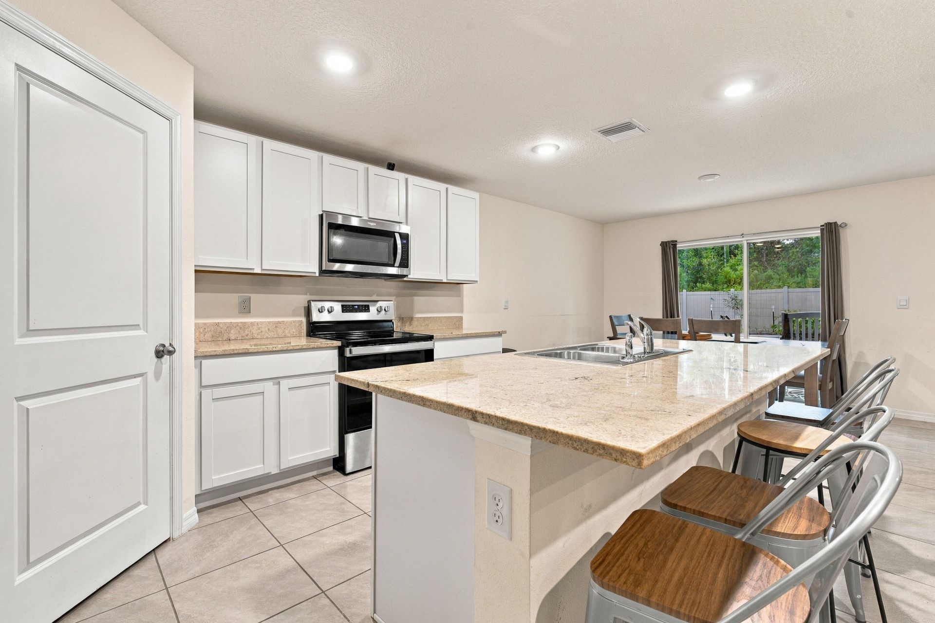 6765 SE 3rd Loop, Ocala, FL 34472 Photo