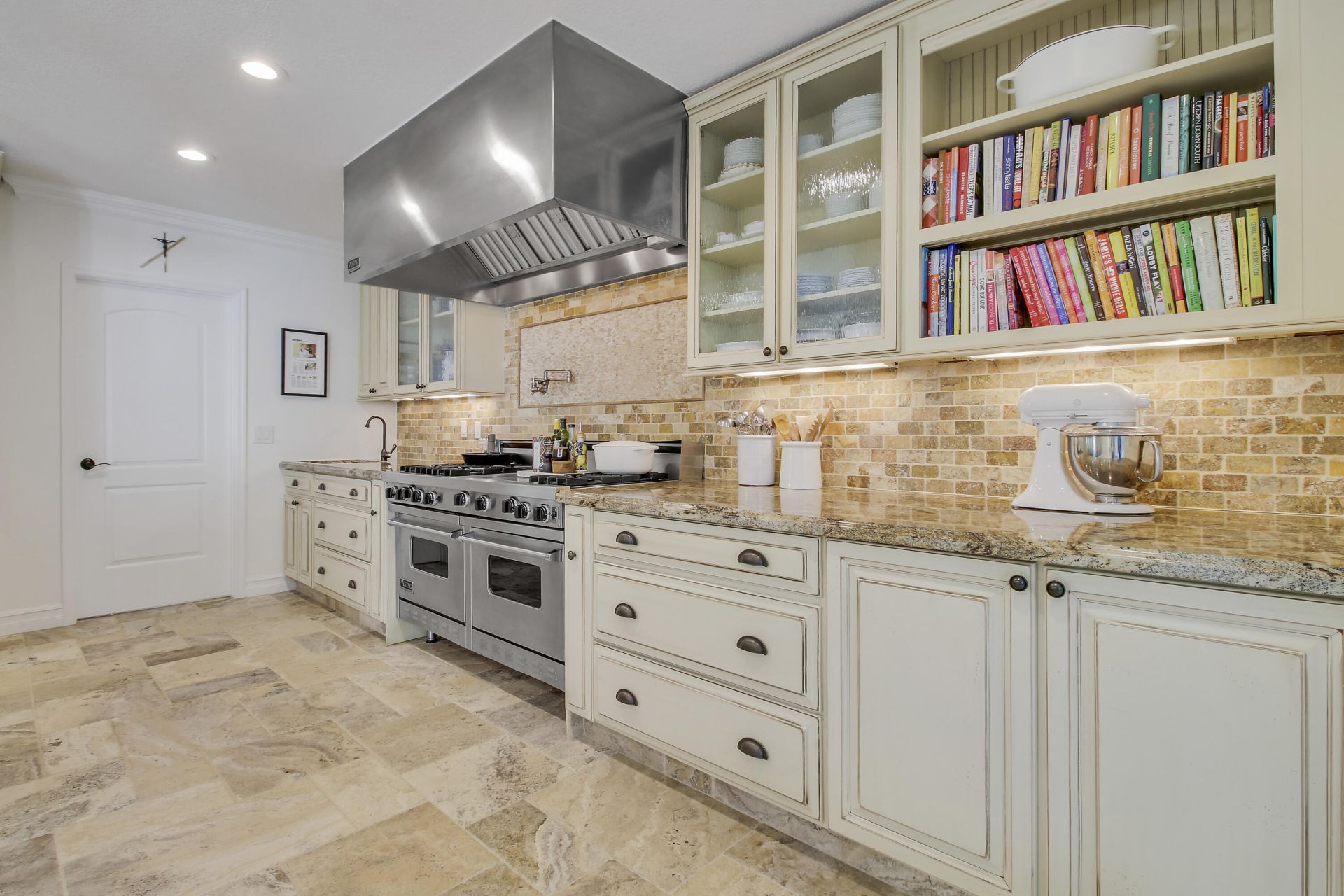 18456 SE Heritage Oaks Lane, Tequesta, FL 33469 Photo