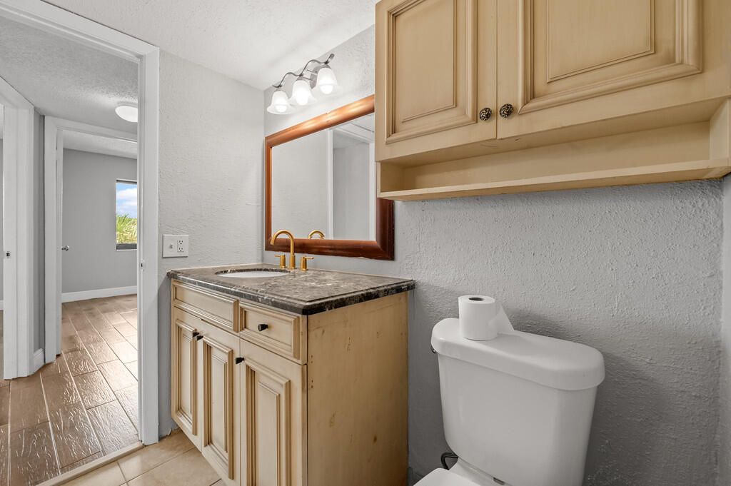 3720 N Pine Island Road N, Unit 330, Sunrise, FL 33351 Photo