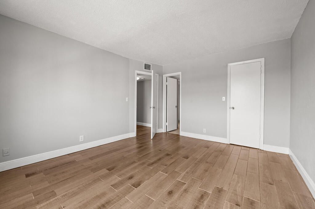 3720 N Pine Island Road N, Unit 330, Sunrise, FL 33351 Photo
