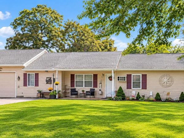 39 Orchid Road, East Patchogue, NY 11772