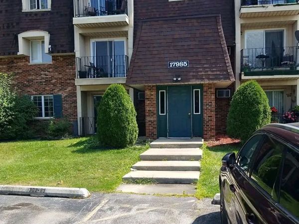 17985 Amherst Court , Unit 204, Country Club Hills, IL 60478