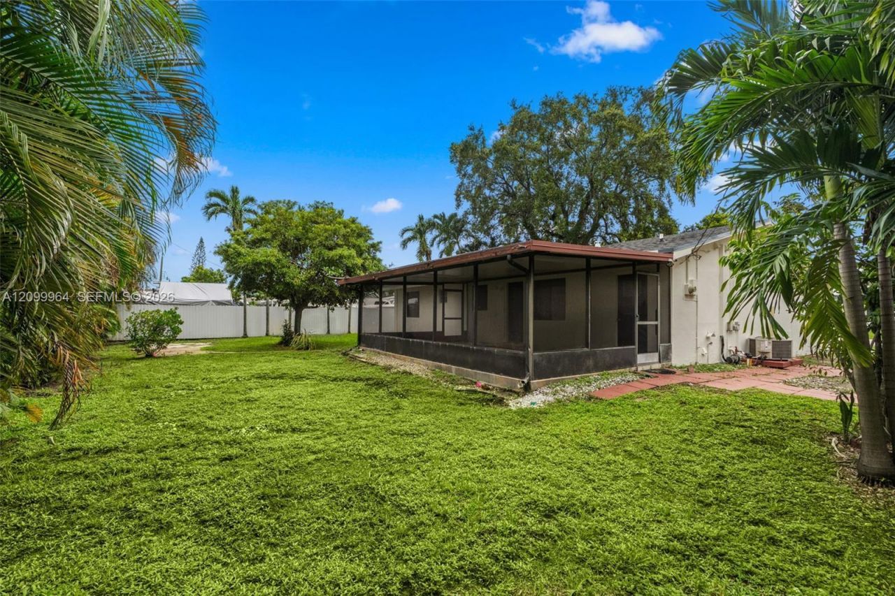 1771 SW 30th St, Fort Lauderdale, FL 33315 Photo