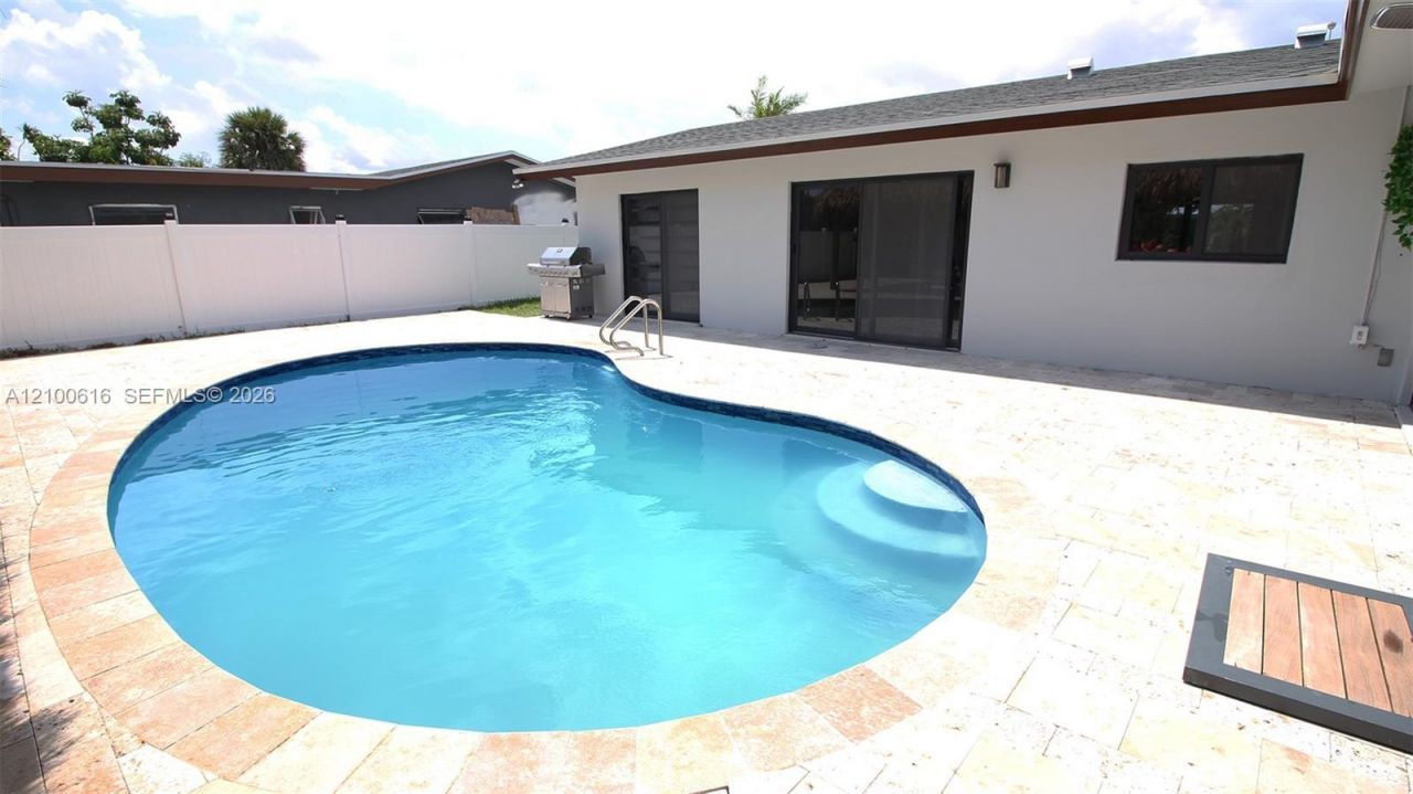 1415 W Camino Real , Boca Raton, FL 33486 Photo