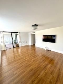 20401 NE 30th Ave , Unit 422-8, Aventura, FL 33180 Photo