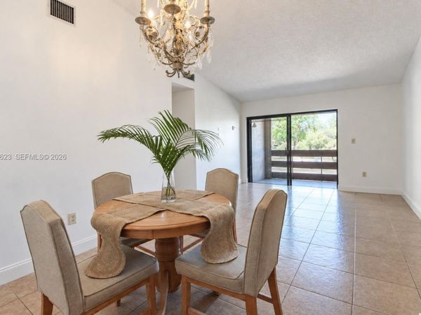 8977 SW 123rd Ct , Unit 207, Miami, FL 33186
