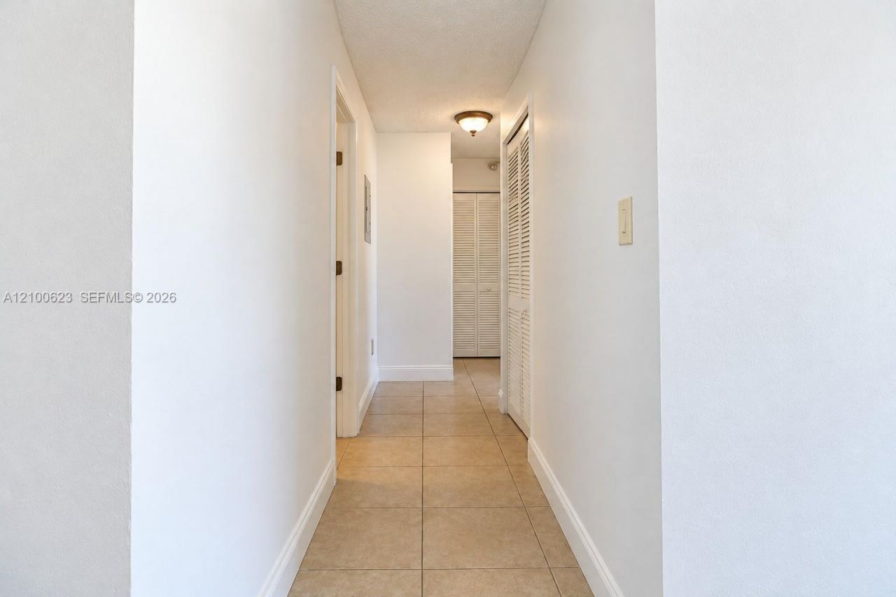 8977 SW 123rd Ct , Unit 207, Miami, FL 33186 Photo