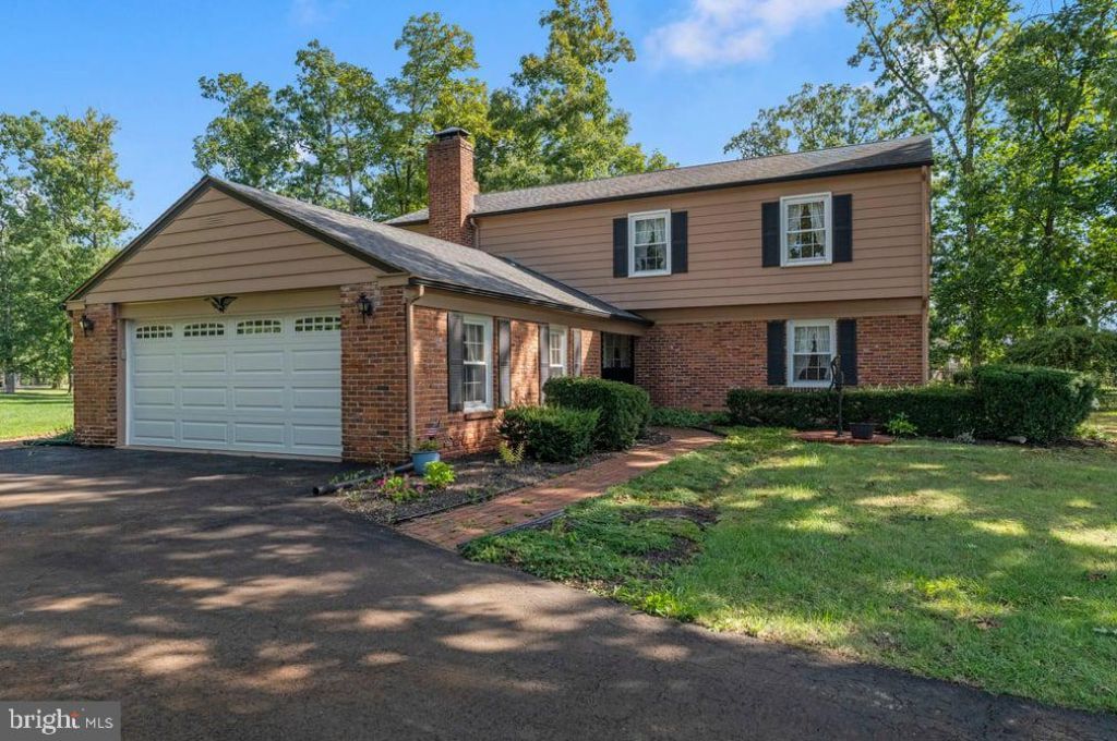 619 MORWOOD ROAD , TELFORD, PA 18969