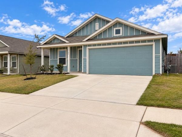 11726 Bone Spring Drive, Rhome, TX 76078