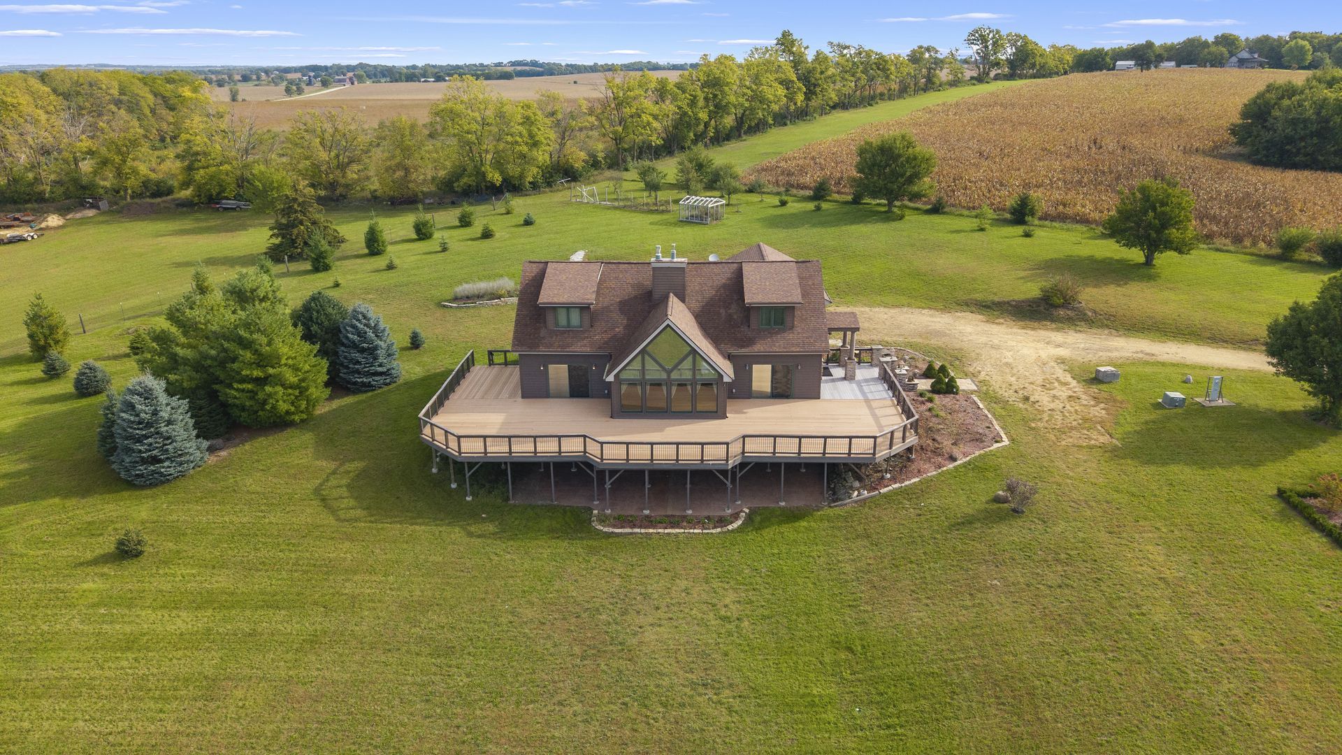 14949 Saunders Road, Pecatonica, IL 61063 Main Photo