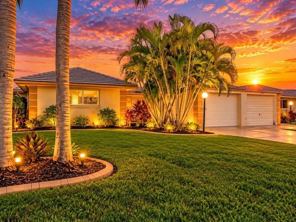 120 VILLA DRIVE , Unit 120, OSPREY, FL 34229