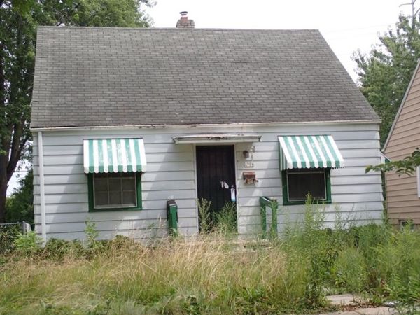 4708 N 21st St, Milwaukee, WI 53209