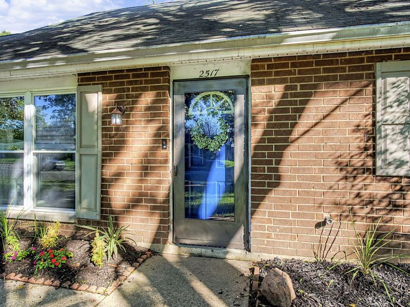 2517 W Foxchase Court, Troy, OH 45373 Photo 7