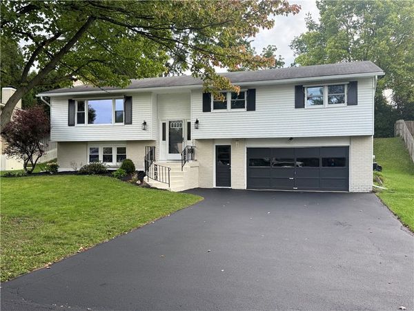 4904 Ledyard Drive, Manlius, NY 13104