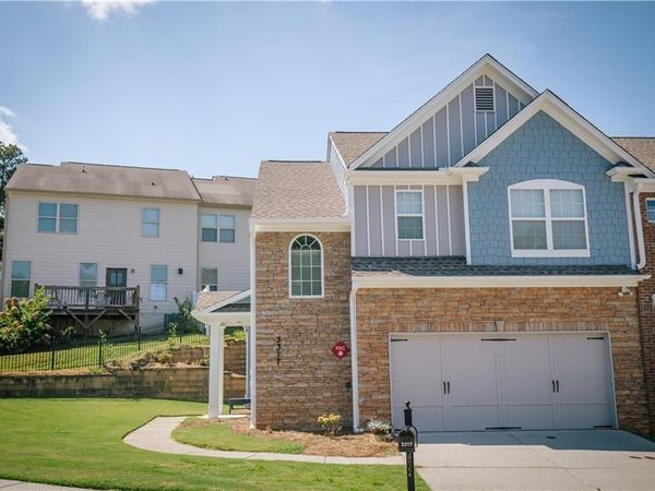 3317 Castleberry Village Circle, Cumming, GA 30040