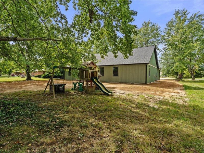 604 Laura Drive, Tate Township, OH 45106 Photo 24