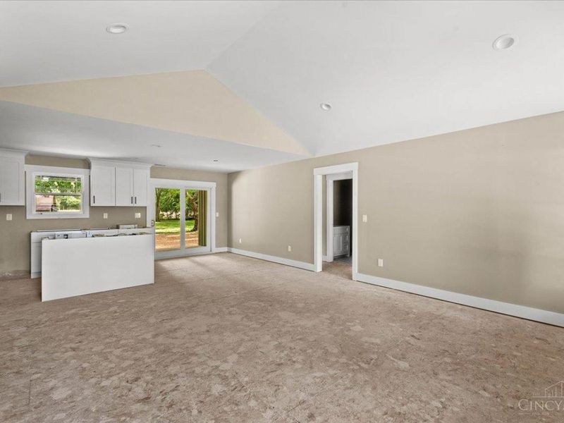 604 Laura Drive, Tate Township, OH 45106 Photo 3