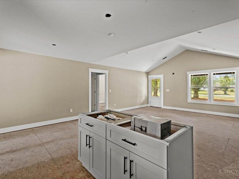 604 Laura Drive, Tate Township, OH 45106 Photo 8