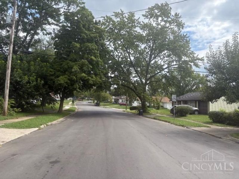 1787 Princeton Drive, Dayton, OH 45406 Photo 4