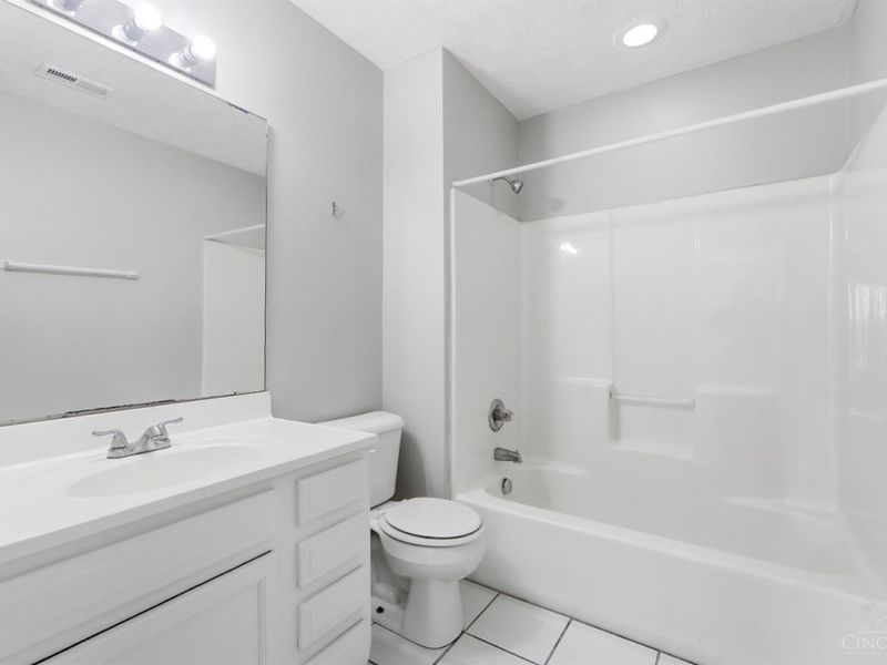 4489 Ammon Avenue, Cincinnati, OH 45223 Photo 4