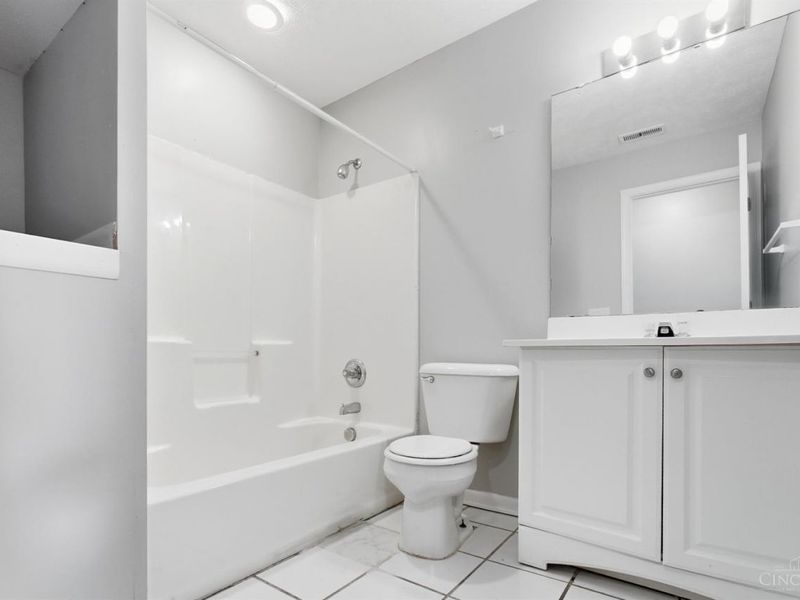 4489 Ammon Avenue, Cincinnati, OH 45223 Photo 9