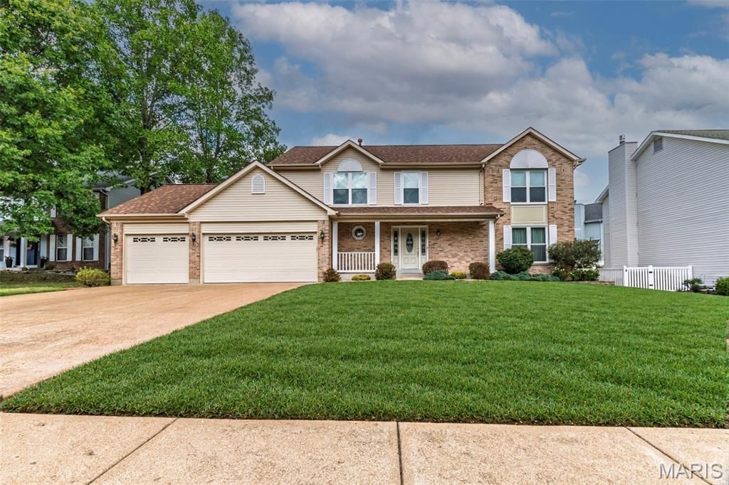 1334 Park Meadow Drive , Fenton, MO 63026 Main Photo