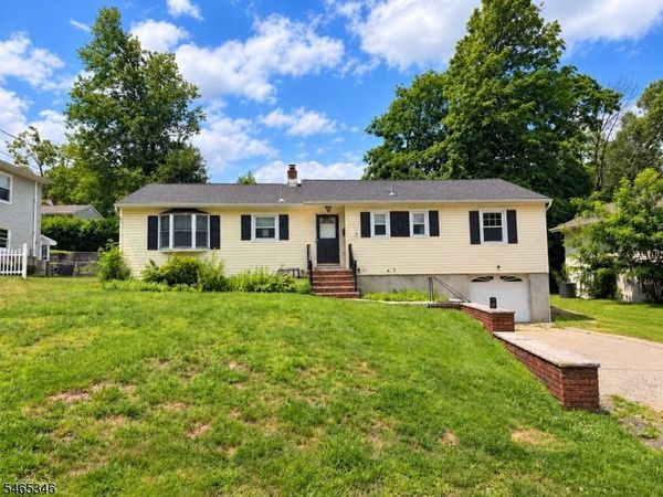 21 Woodland Ave, Butler, NJ 07405