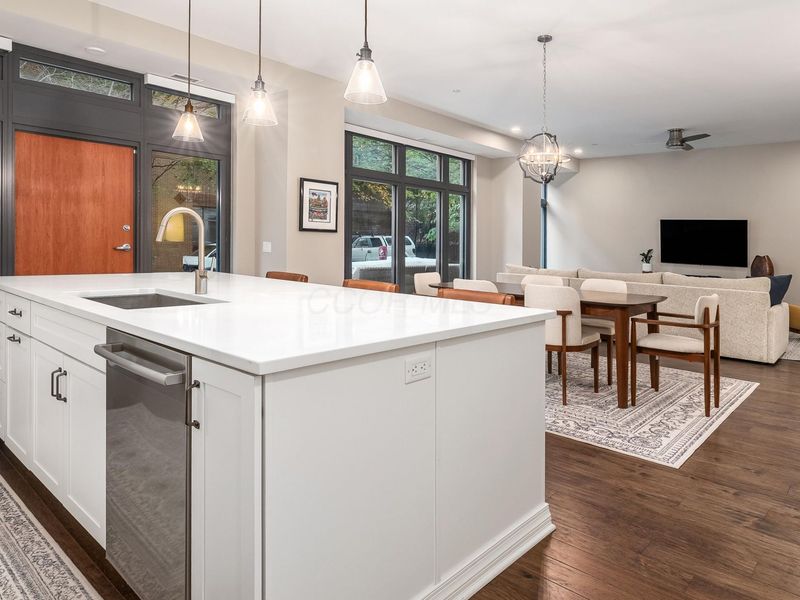 250 W Spring Street, Unit 256, Columbus, OH 43215 Photo 6