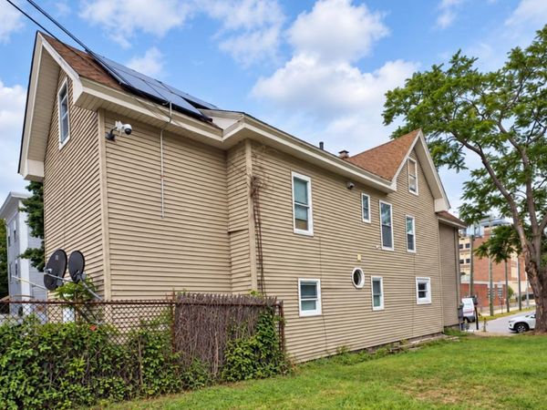 301 Amherst Street, Manchester, NH 03104