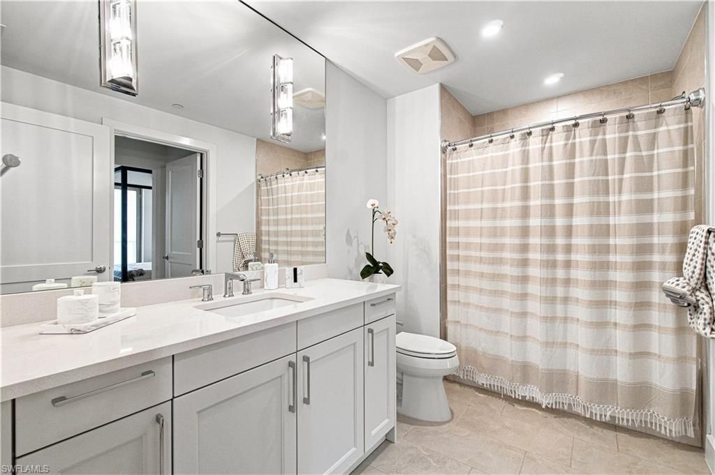 4142 Bay Beach Ln, Unit 705, Fort Myers Beach, FL 33931 Photo