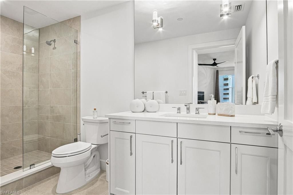 4142 Bay Beach Ln, Unit 705, Fort Myers Beach, FL 33931 Photo