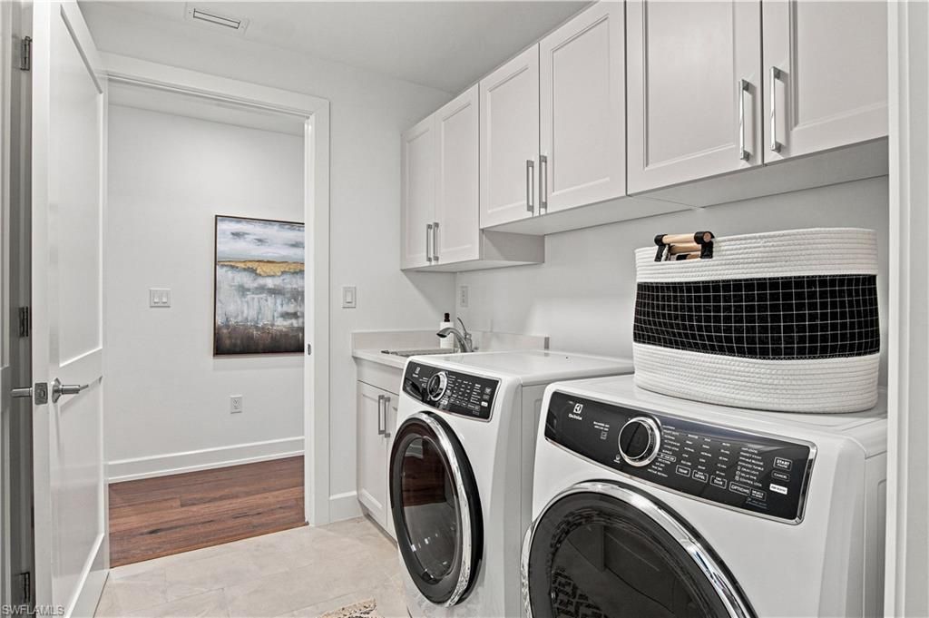 4142 Bay Beach Ln, Unit 705, Fort Myers Beach, FL 33931 Photo