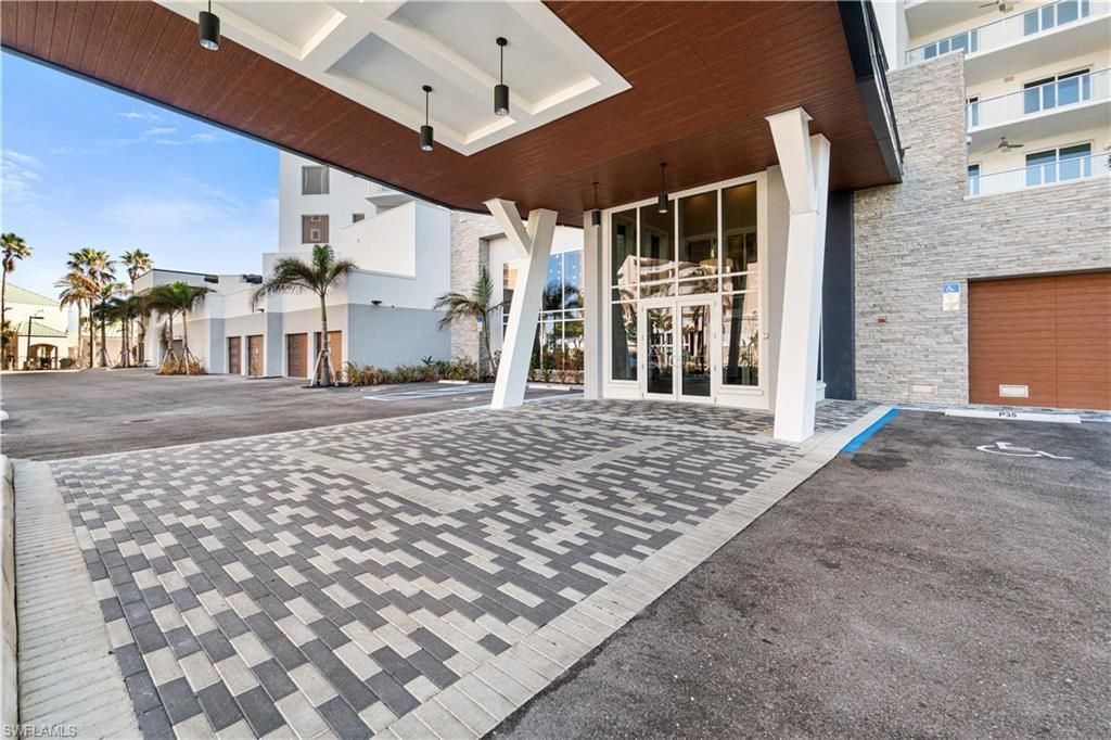 4142 Bay Beach Ln, Unit 705, Fort Myers Beach, FL 33931 Photo